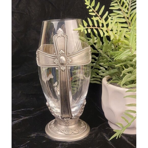 Vintage FTD Pewter and Glass Cross Urn Chalice Decorative Vase - Picture 16 of 16
